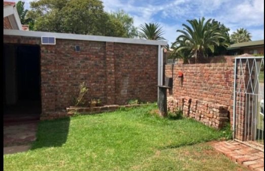 3 Bedroom Property for Sale in Azalea Park Eastern Cape